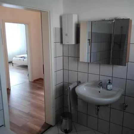 Apartment Mit Großartigem Blick Zur Klosterruine Limburg *